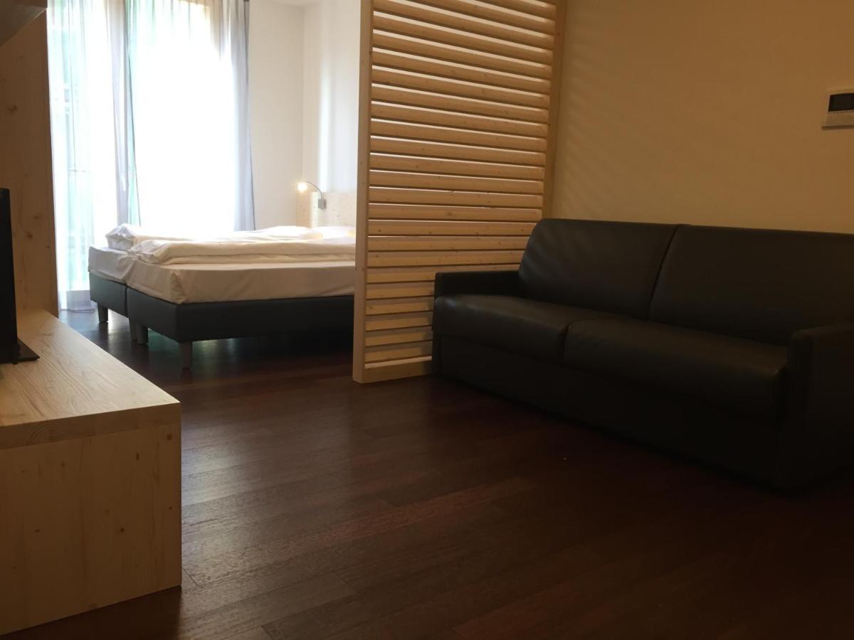 Komodo Short Stay Apartments Trento Exteriér fotografie
