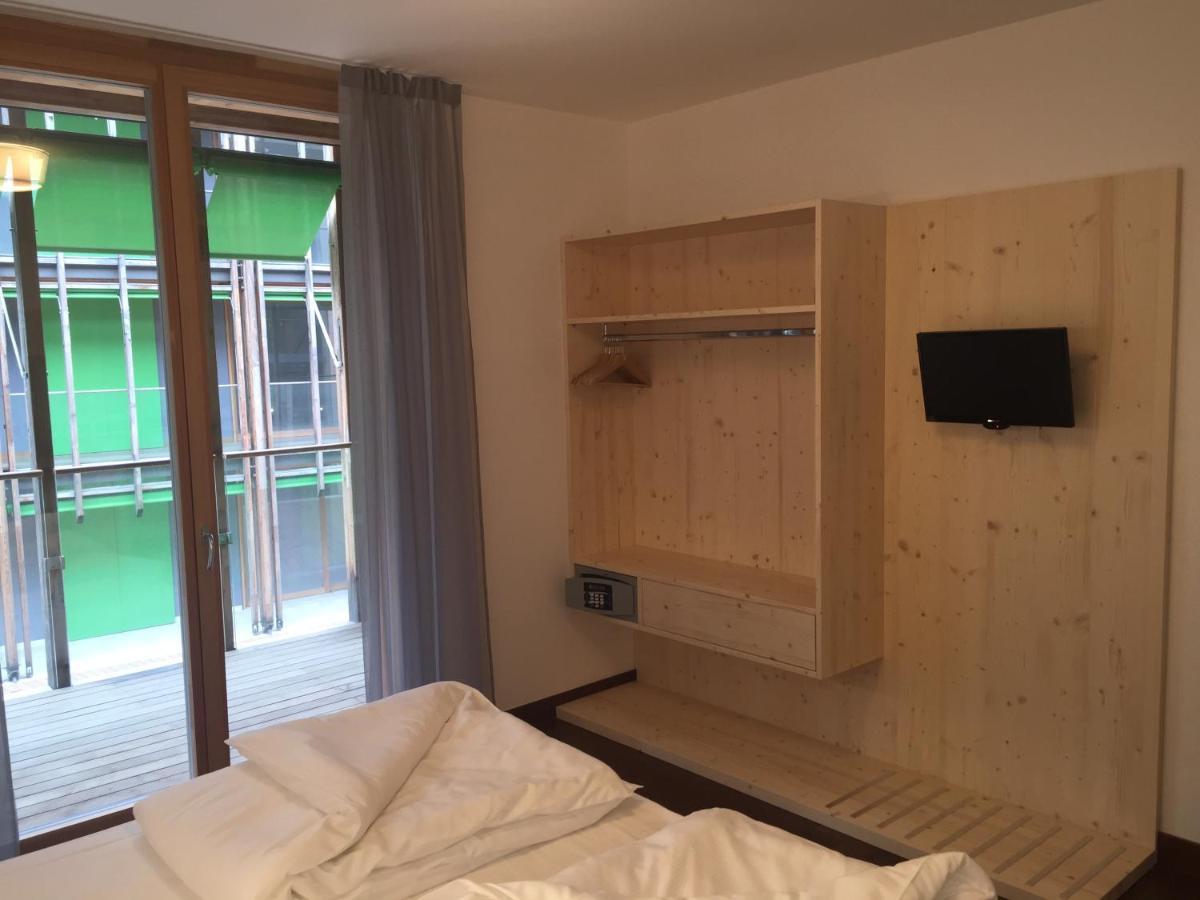Komodo Short Stay Apartments Trento Exteriér fotografie