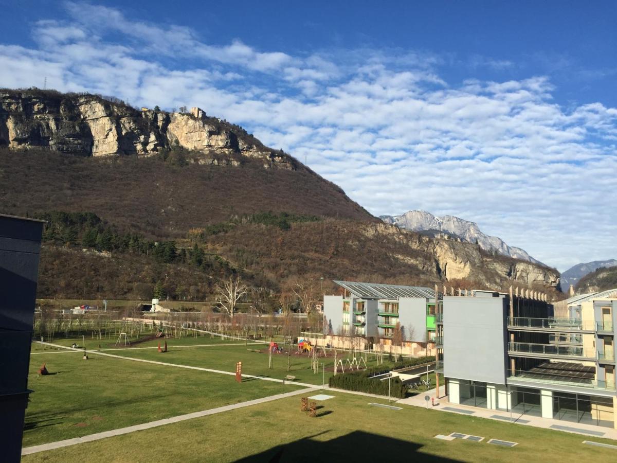 Komodo Short Stay Apartments Trento Exteriér fotografie