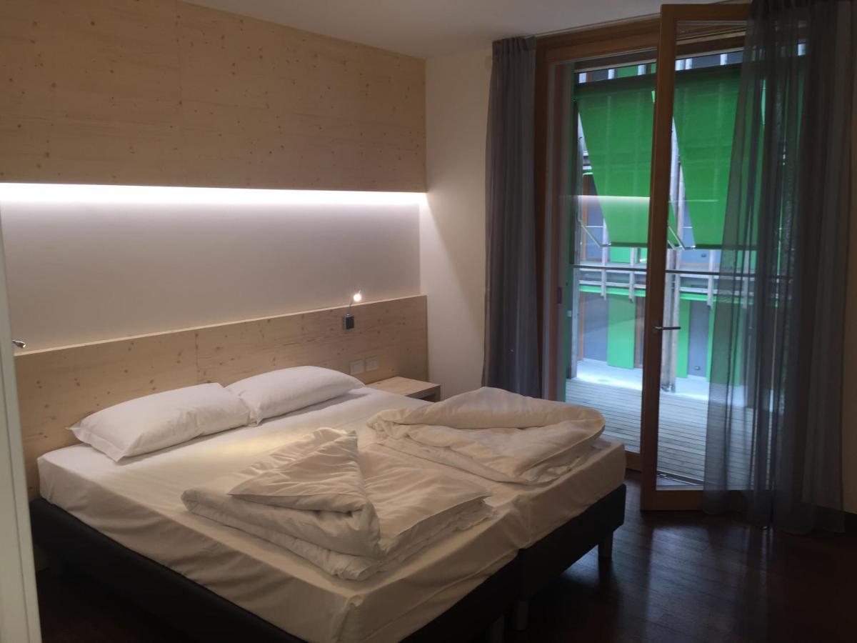 Komodo Short Stay Apartments Trento Exteriér fotografie