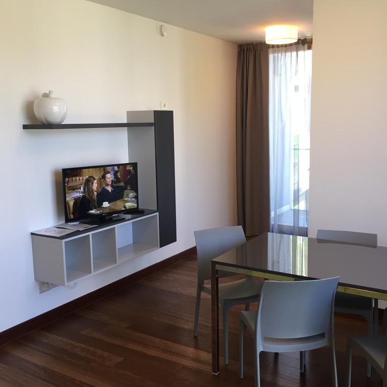 Komodo Short Stay Apartments Trento Exteriér fotografie