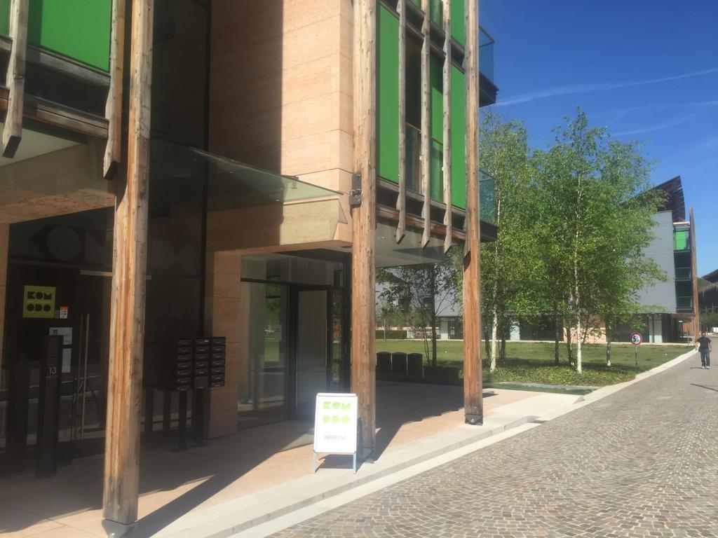 Komodo Short Stay Apartments Trento Pokoj fotografie