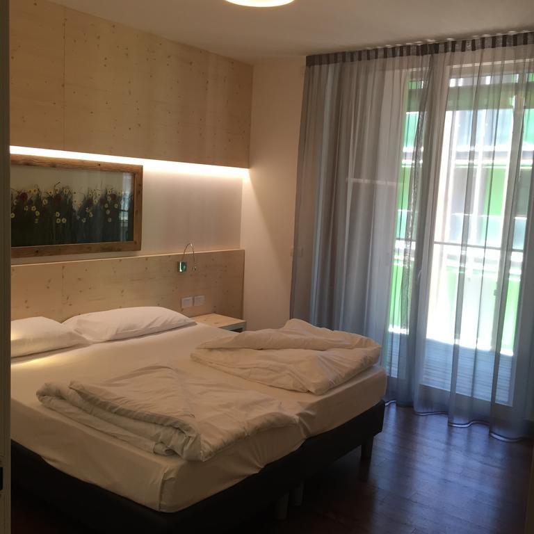Komodo Short Stay Apartments Trento Exteriér fotografie
