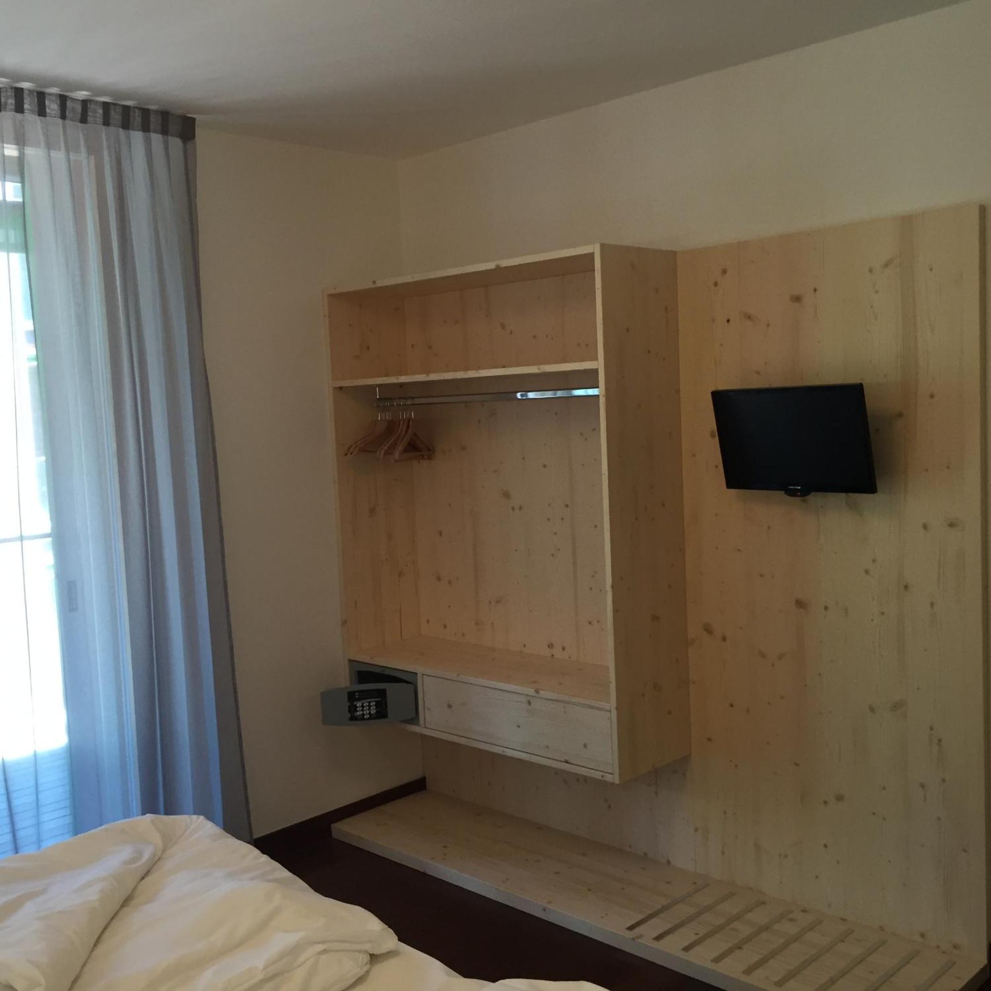 Komodo Short Stay Apartments Trento Exteriér fotografie