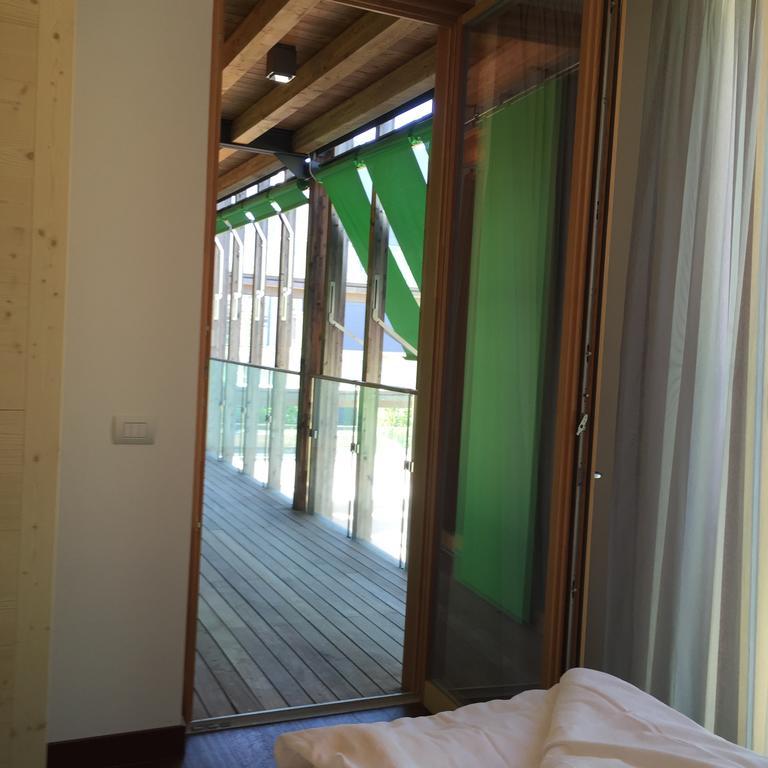 Komodo Short Stay Apartments Trento Exteriér fotografie