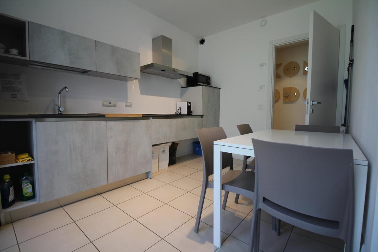 Komodo Short Stay Apartments Trento Exteriér fotografie